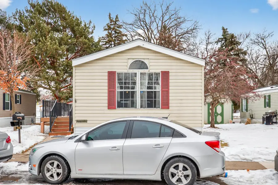 1091 E Cessna Drive, New Brighton, MN 55112 - #2