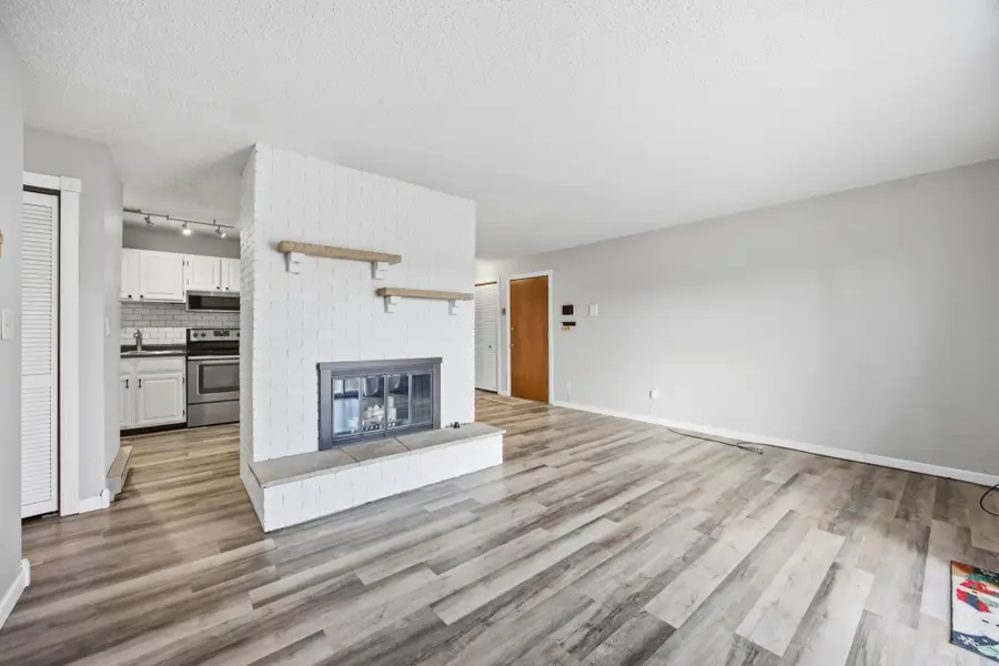 2012 Park Boulevard S #B4, Fargo, ND 58103 - #3