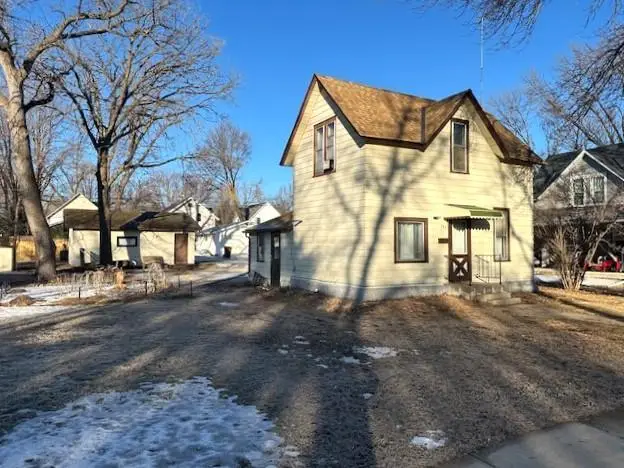 305 S 8th Street, Montevideo, MN 56265 - #1