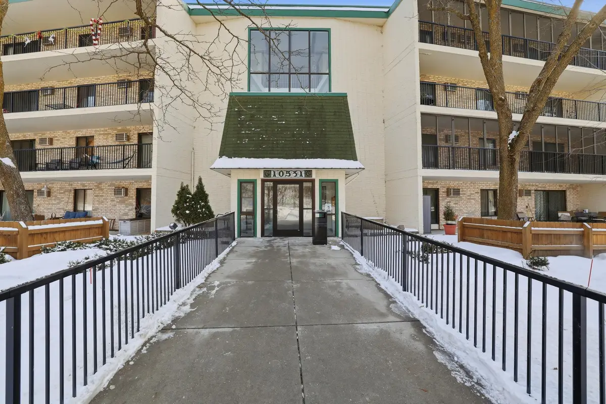 10531 Cedar Lake Road #312, Hopkins, MN 55305 - #1