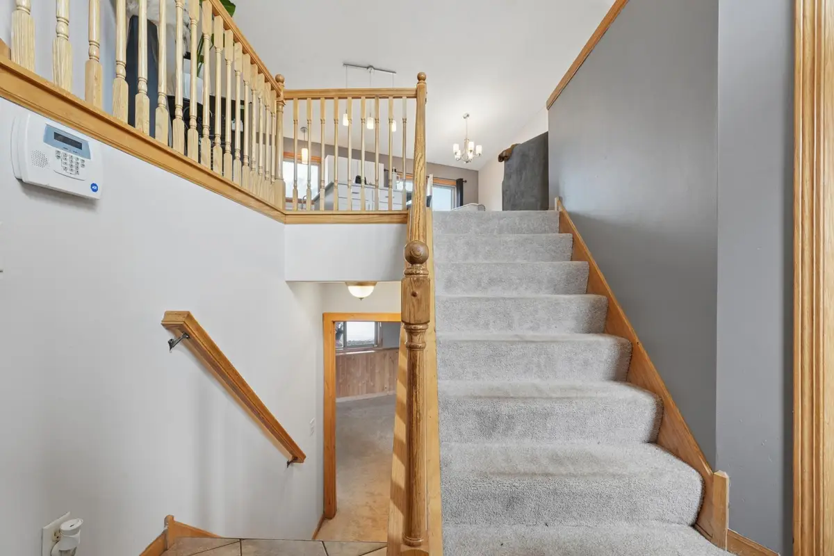 10780 Sailor Way, Woodbury, MN 55129 - #1