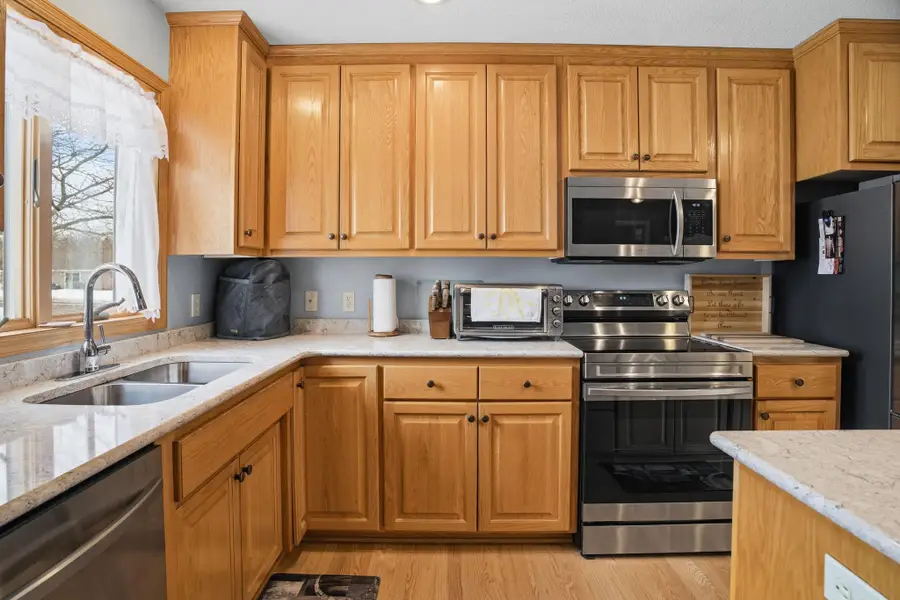 1138 Highpoint Court #33B, New Richmond, WI 54017 - #3