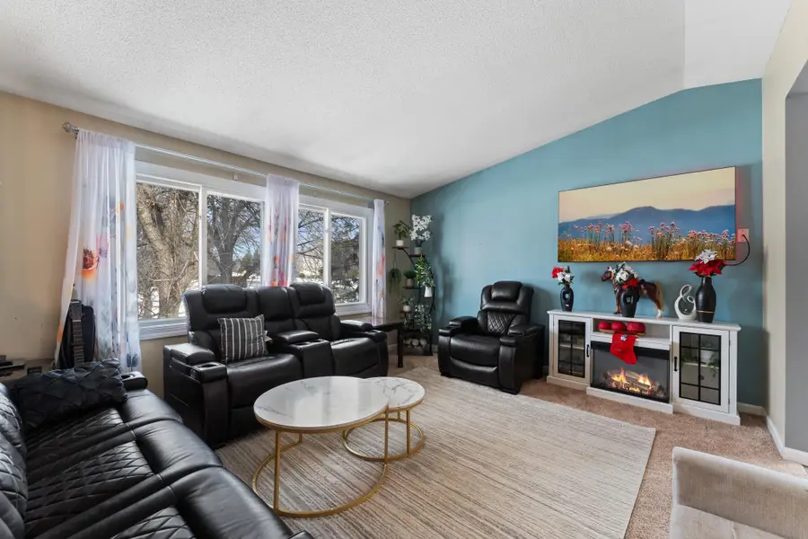 9430 Tyler Street Ne, Blaine, MN 55434 - #2