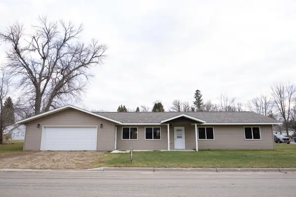 524 3rd Street Nw, Mahnomen, MN 56557