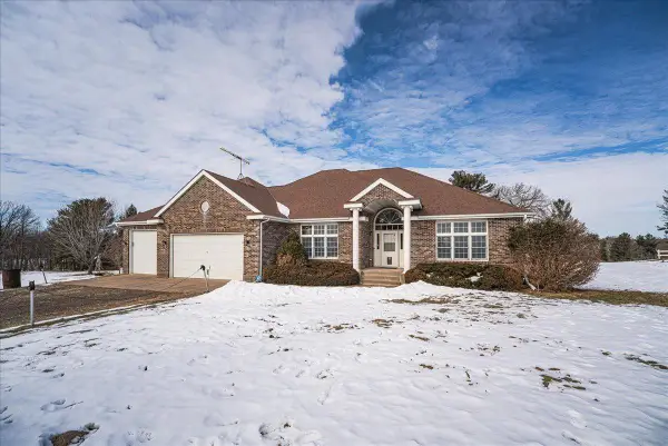 XXXXX 190th Street, Milaca, MN 56353