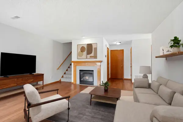 31 Landau Alcove, Saint Paul, MN 55125