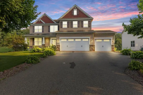 8490 Moraine Circle, Shakopee, MN 55379