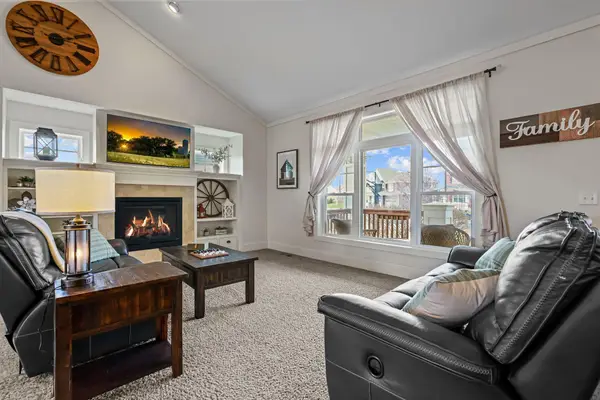 5373 199th Street N, Forest Lake, MN 55025