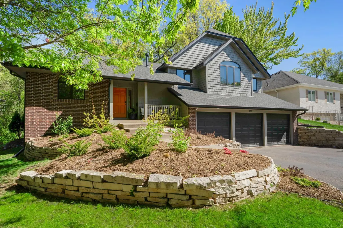 300 Dearborn Court, Edina, MN 55343 - #1