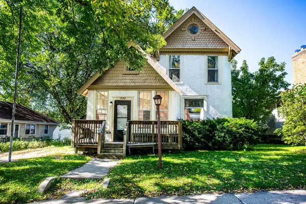 1938 Ulysses Street Ne, Minneapolis, MN 55418