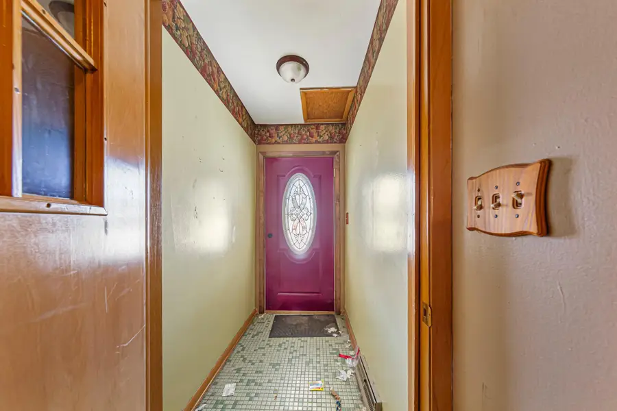 1606 Greeley Avenue N, Glencoe, MN 55336 - #3