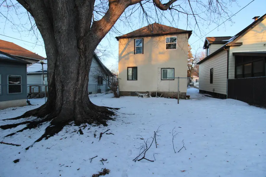 2519 3rd Avenue E, Hibbing, MN 55746 - #2
