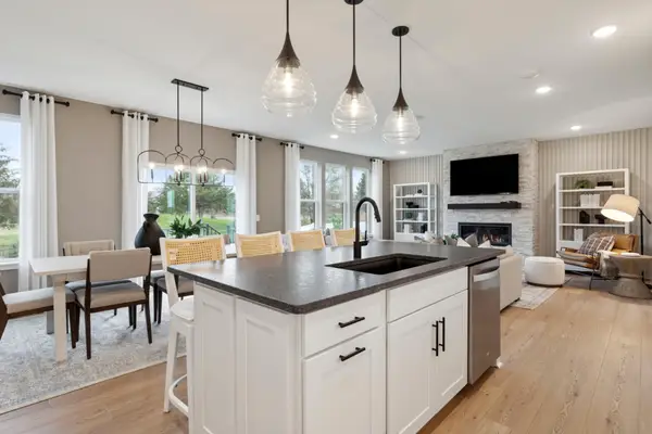 6153 Goodview Avenue S, Cottage Grove, MN 55016