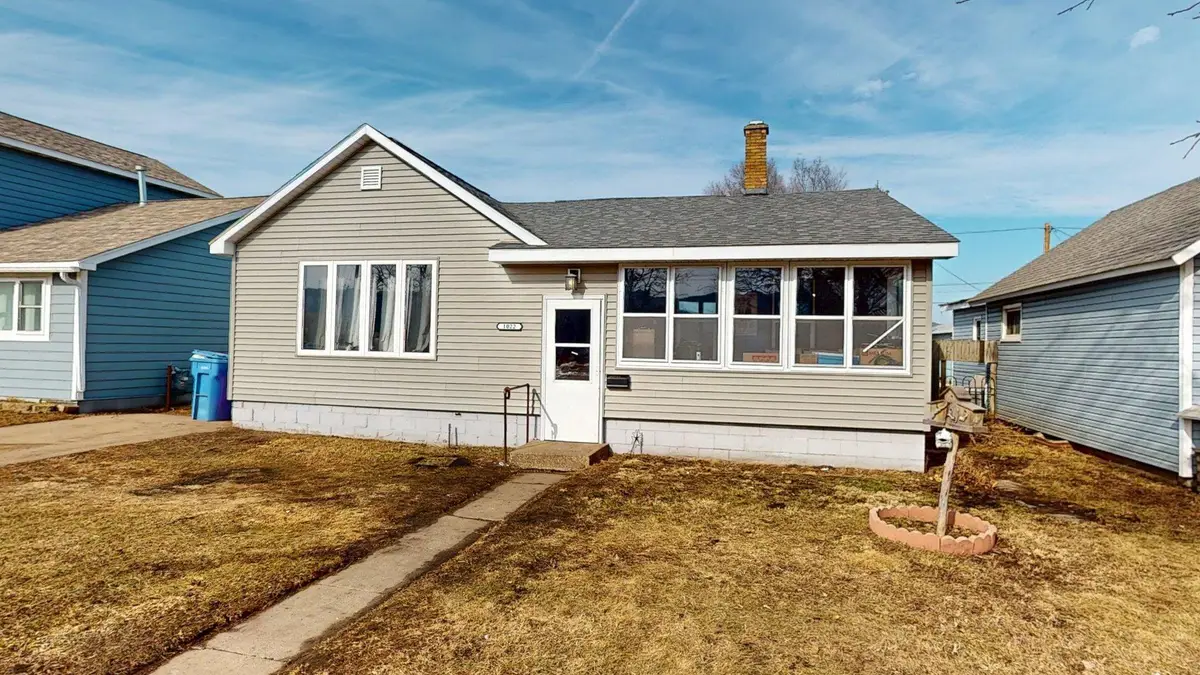 1022 W 2nd Street, Winona, MN 55987 - #1