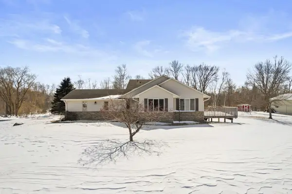 5060 277th Avenue Ne, Isanti, MN 55040