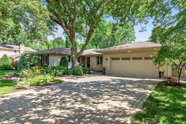 3940 Yorktown Lane N, Minneapolis, MN 55441