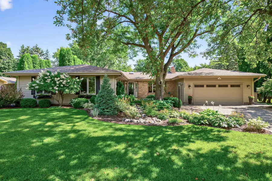 3940 Yorktown Lane N, Minneapolis, MN 55441 - #2