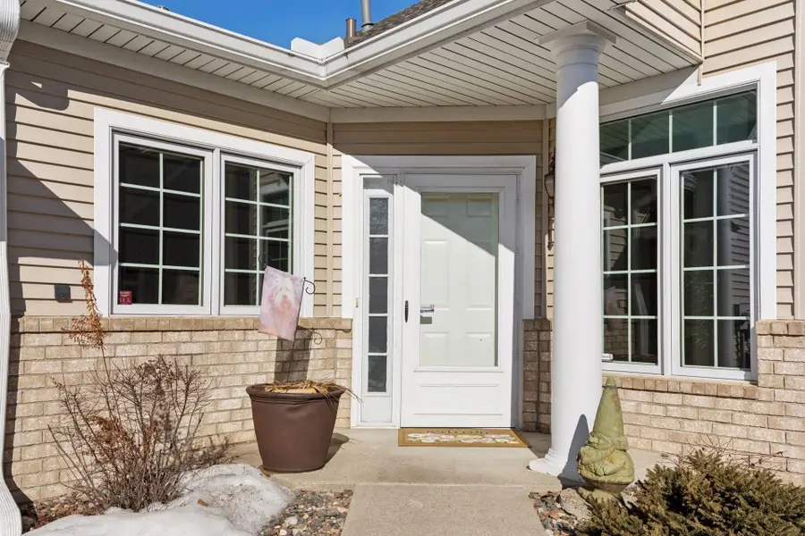 2437 Skyline Drive, Minneapolis, MN 55425 - #2