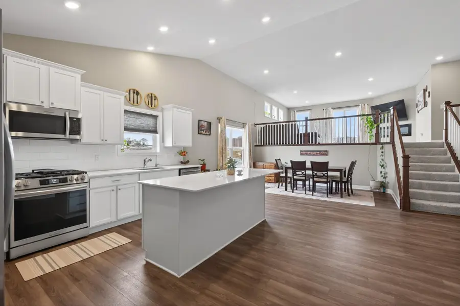 18693 Hamel Drive, Lakeville, MN 55044 - #2