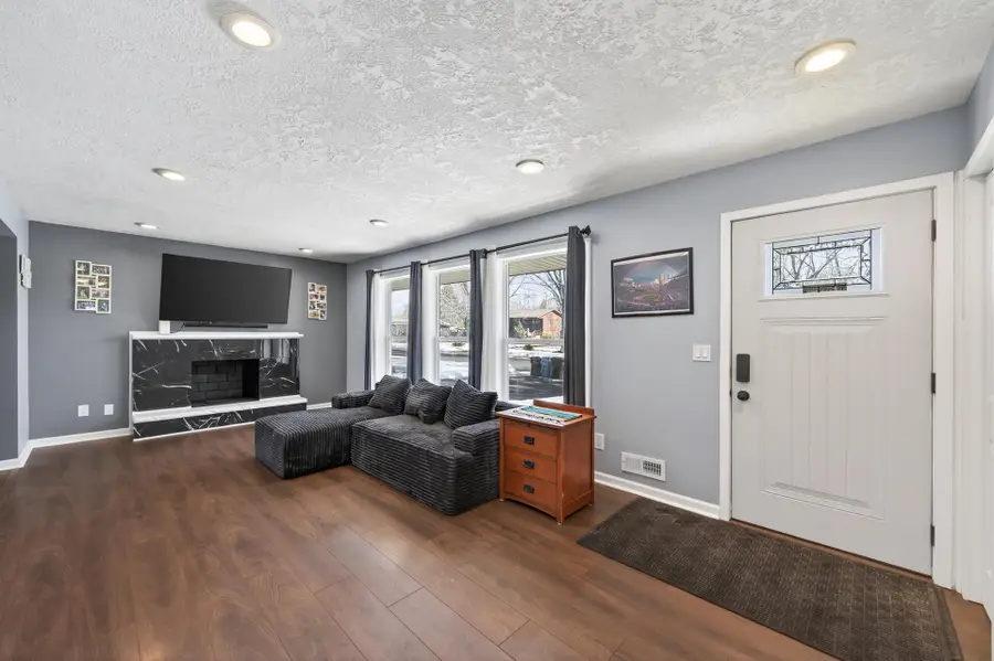 7400 Lakeside Road Ne, Fridley, MN 55432 - #2