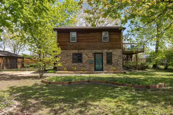 8635 Oakland Avenue S, Minneapolis, MN 55420