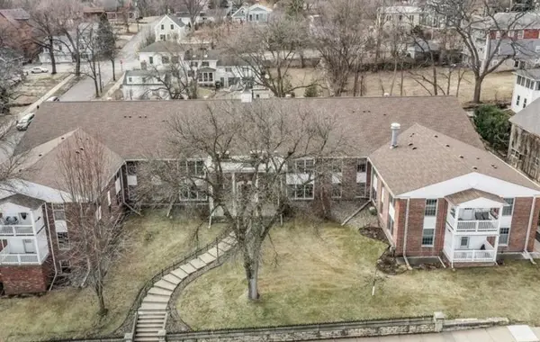 408 3rd Street N #205, Stillwater, MN 55082