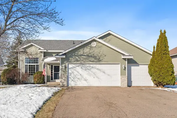 2354 Ponds Way, Shakopee, MN 55379
