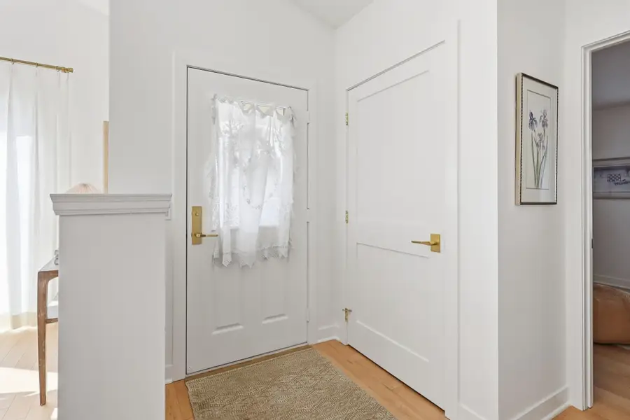 1595 Summit Shores Circle, Burnsville, MN 55306 - #3