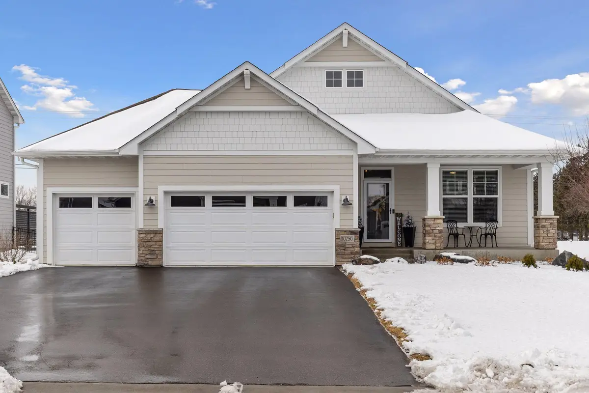 10250 Arrowwood Path, Woodbury, MN 55129 - #1