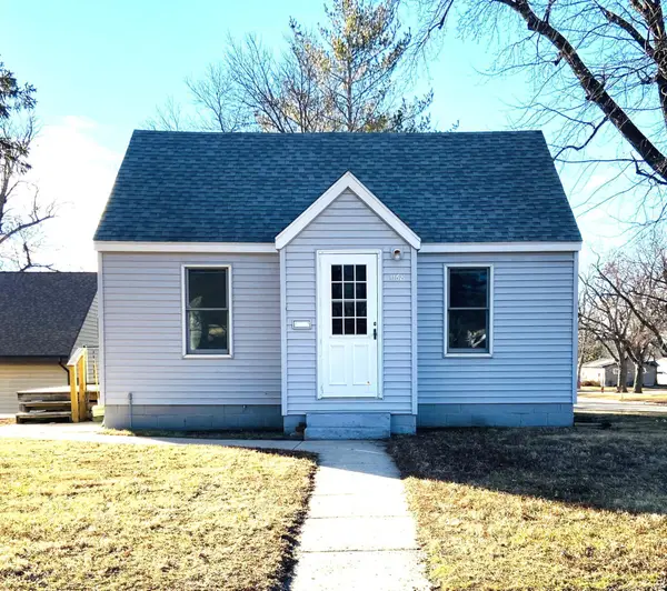 1168 Prospect Avenue, Windom, MN 56101
