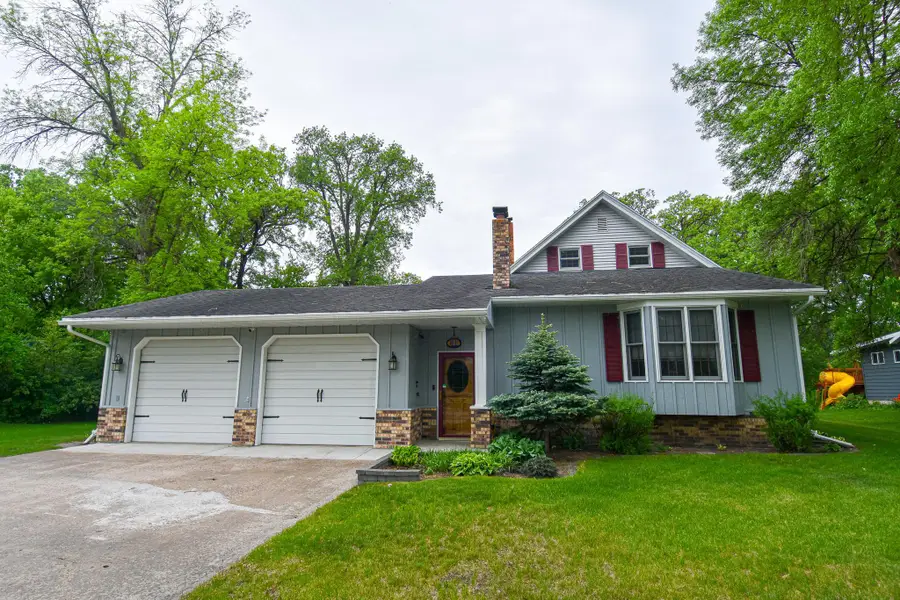 639 N 4th Street, Warren, MN 56762 - #2