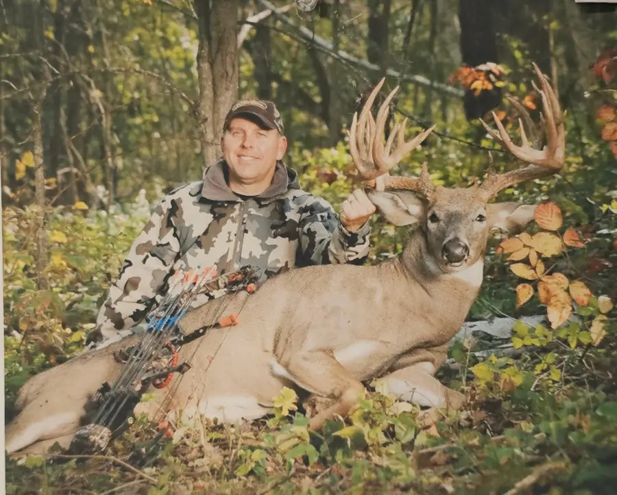 8492 Glory Road, Houston, MN 55943 - #3