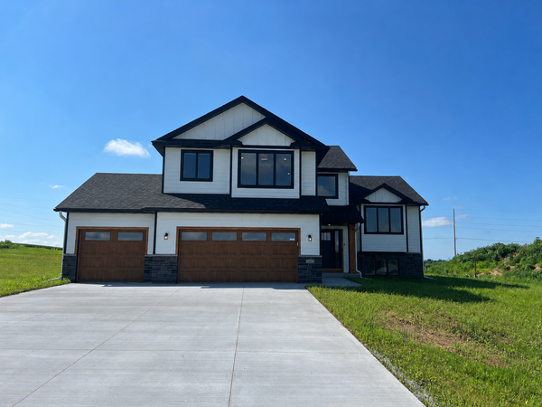 1602 21st Avenue Ne, Kasson, MN 55944