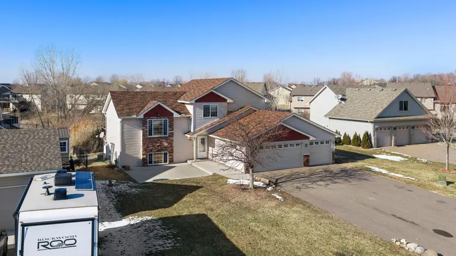 11400 72nd Court Ne, Albertville, MN 55301 - #2