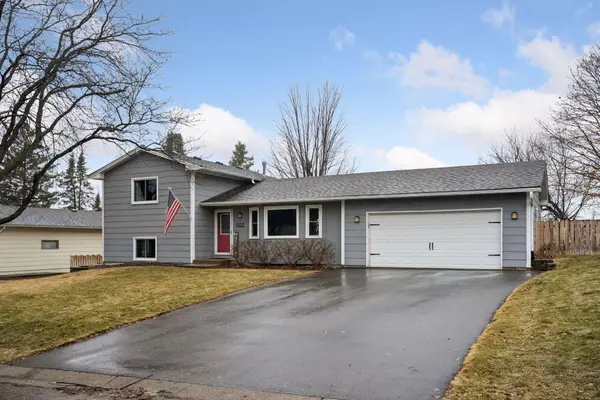 608 Ridge Drive Se, Saint Michael, MN 55376