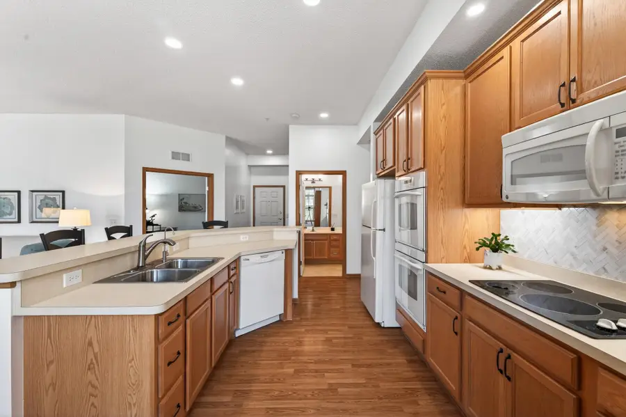 17393 72nd Avenue N #102, Maple Grove, MN 55311 - #3