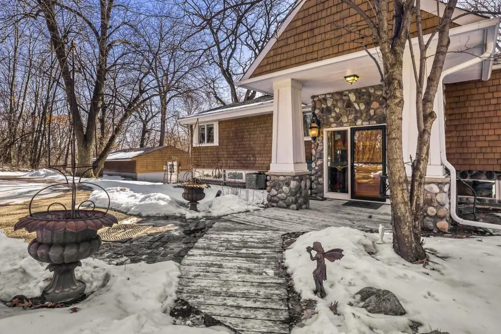 2081 Meeting Street, Wayzata, MN 55391 - #1