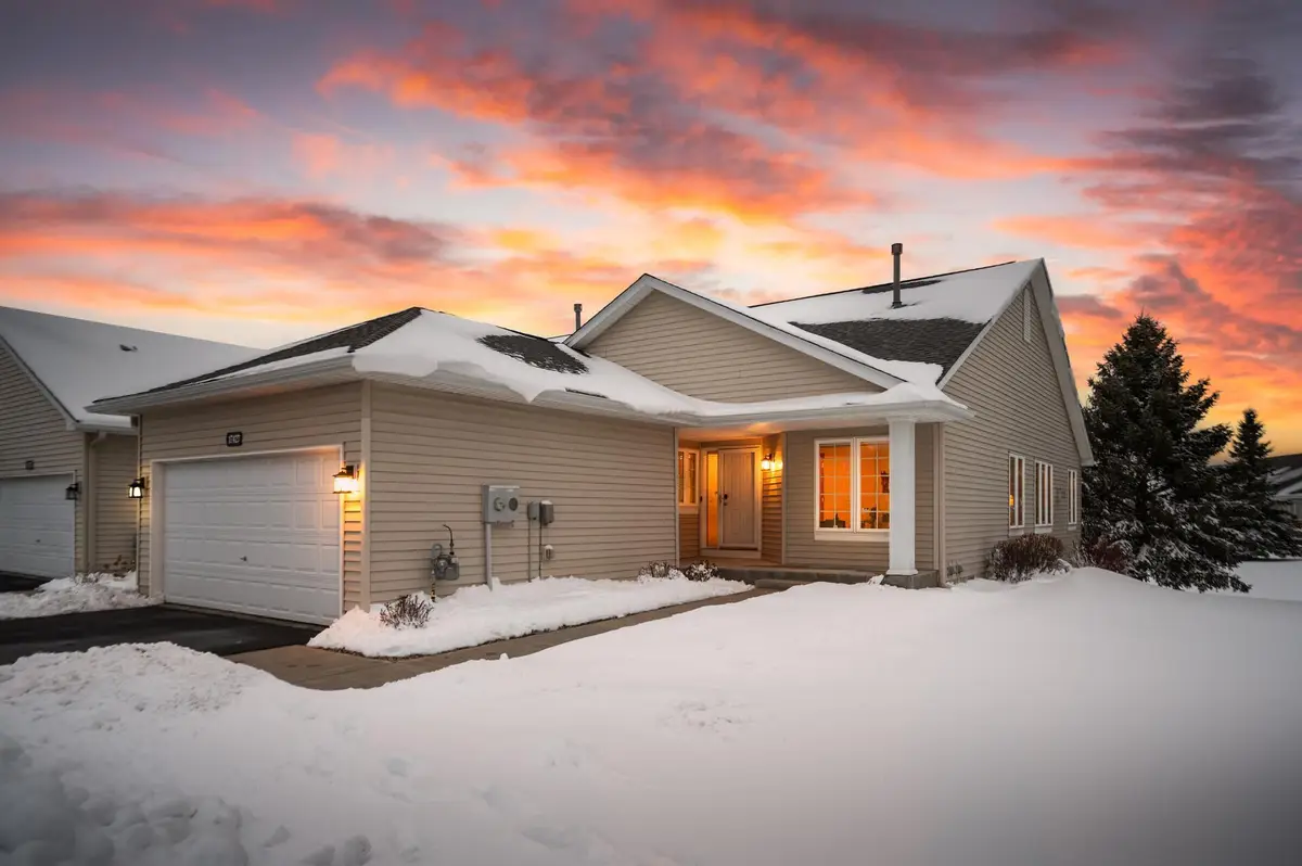 17427 Deerfield Drive Se, Prior Lake, MN 55372 - #1