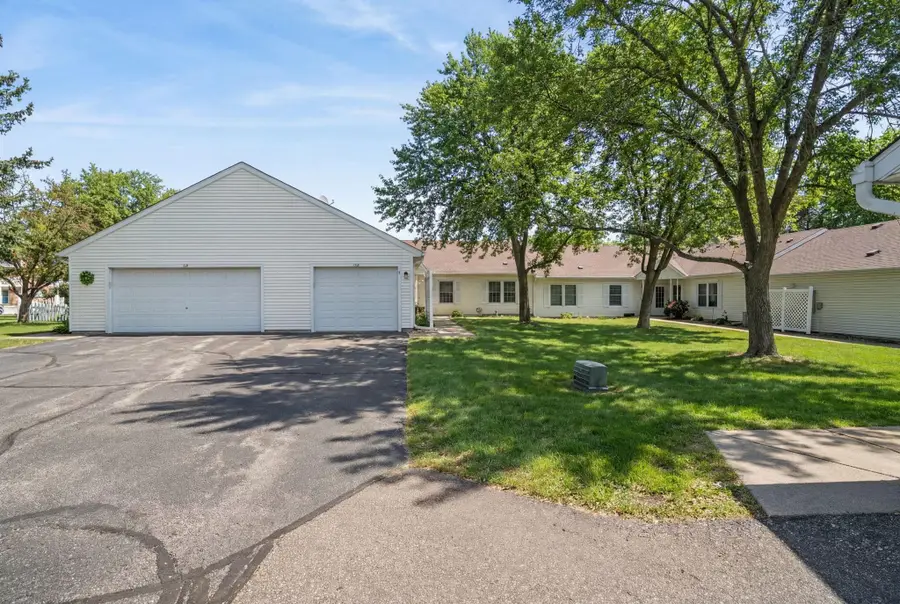 114 Carmel Avenue W #15, Saint Paul, MN 55118 - #3