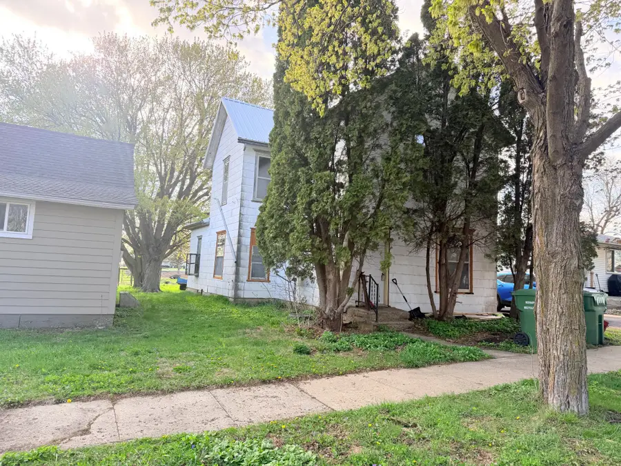 213 S Lafayette Avenue, Fulda, MN 56131 - #2
