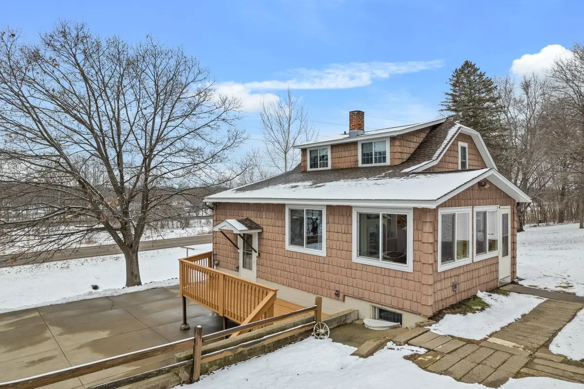 S2232 State Road 35, Alma, WI 54610 - #1