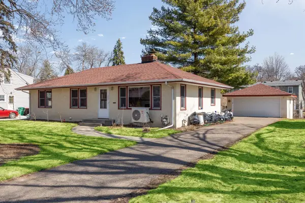 1892 Pascal Street, Falcon Heights, MN 55113