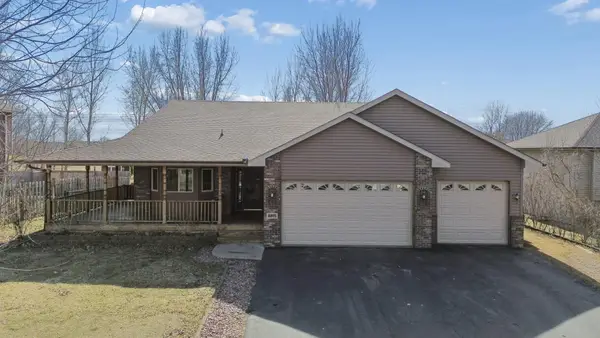 8895 Farmstead Avenue, Monticello, MN 55362