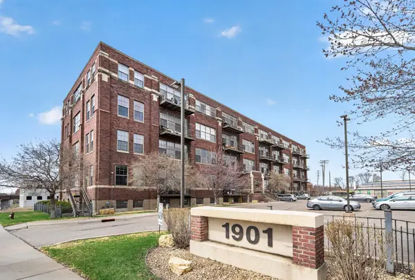 1901 E Hennepin Avenue #104, Minneapolis, MN 55413