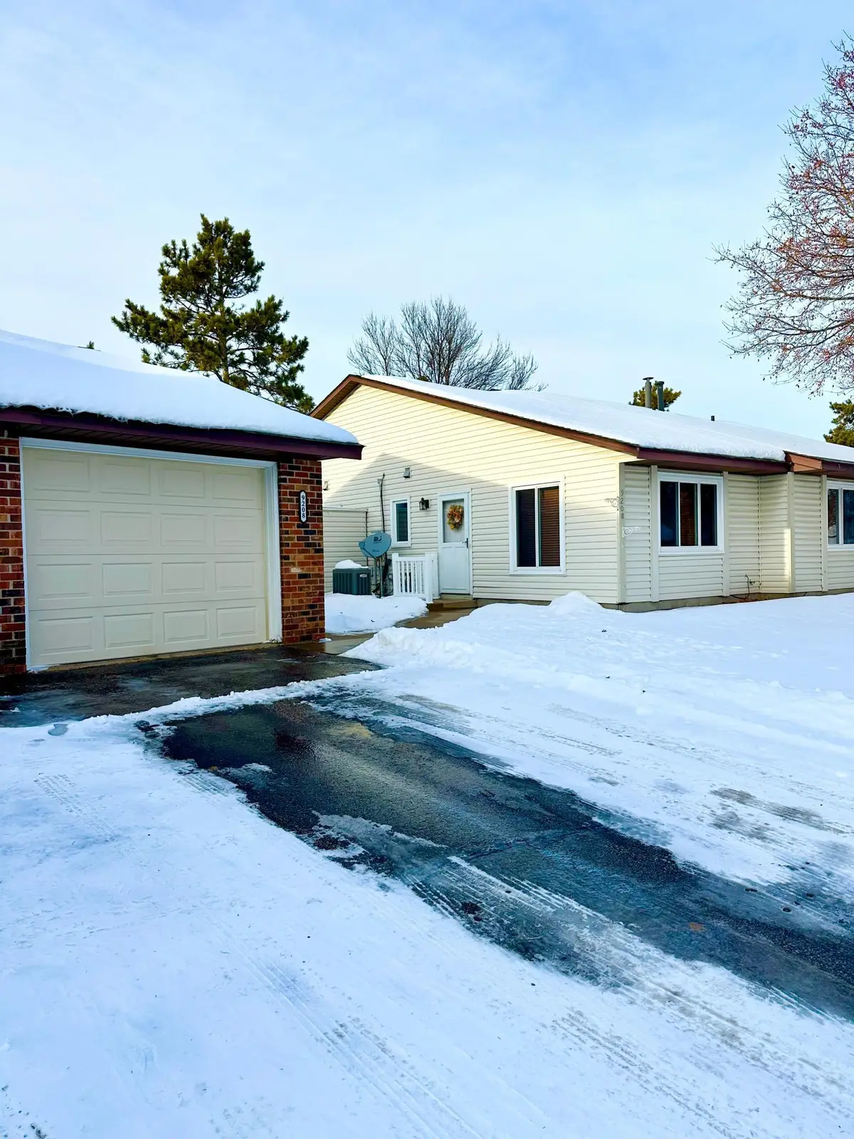 9208 Indian Boulevard S, Cottage Grove, MN 55016 - #1