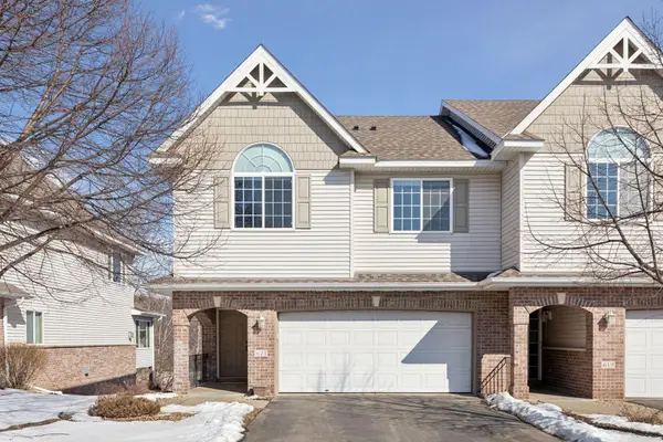 621 Crane Creek Lane, Eagan, MN 55121