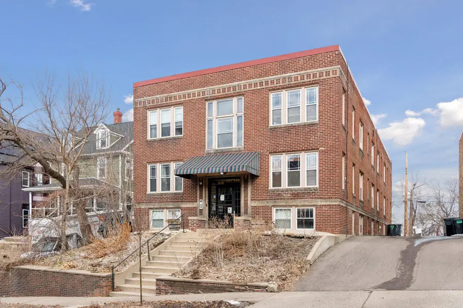 522 Ridgewood Avenue #9, Minneapolis, MN 55403 - #2