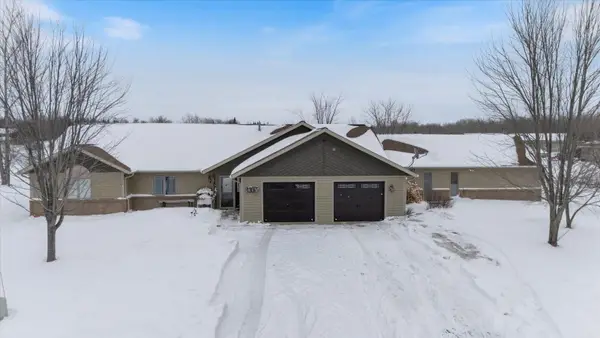 130 5th St, Nashwauk, MN 55769