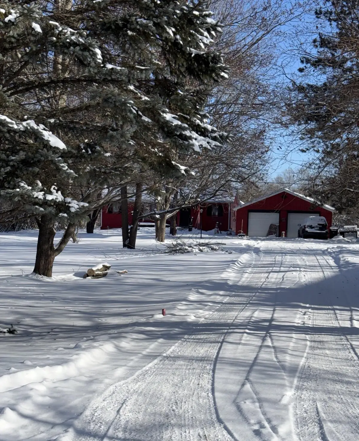 201 Beechwood Avenue N, Braham, MN 55006 - #1