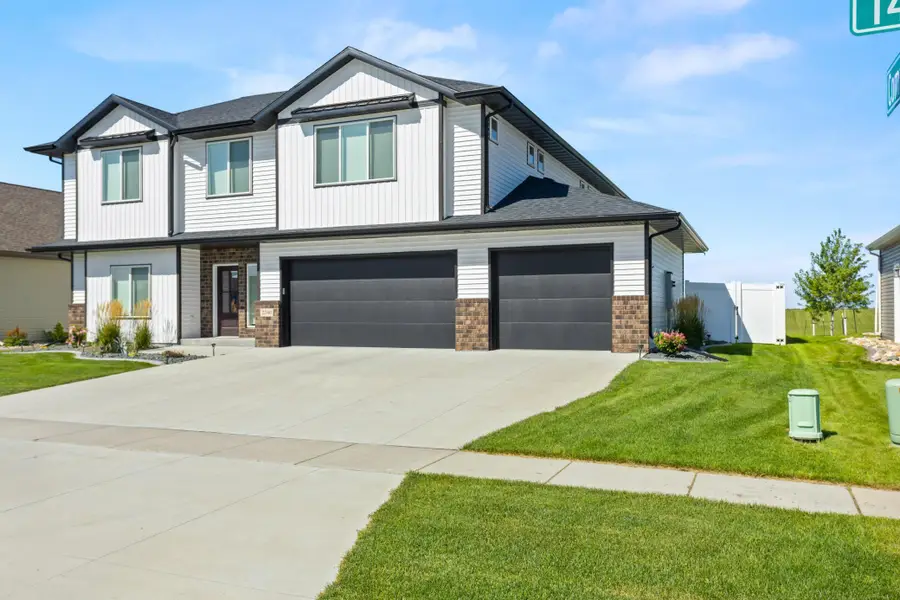 2240 14th Street W, West Fargo, ND 58078 - #2